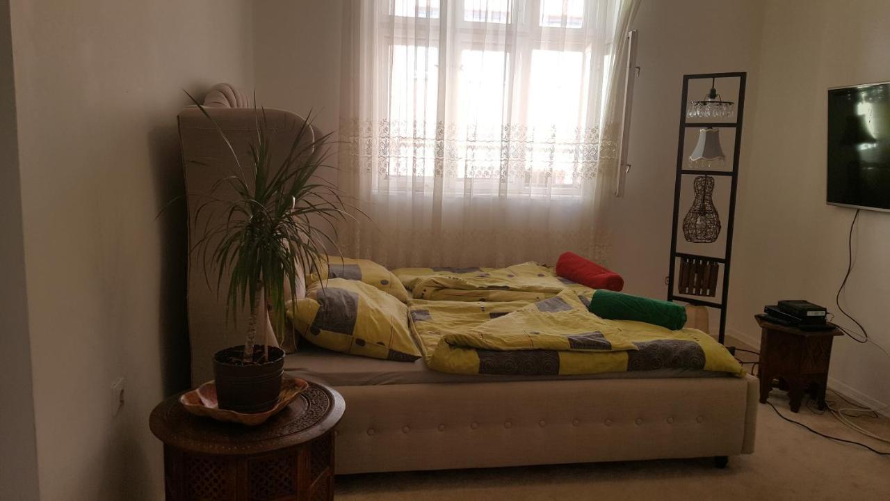 Ferienwohnung Apartman Sahara Sarajevo Exterior foto